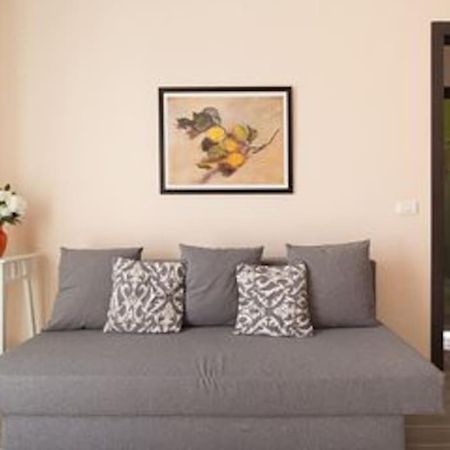 Piccolo Borgo Apartment Лука Екстериор снимка